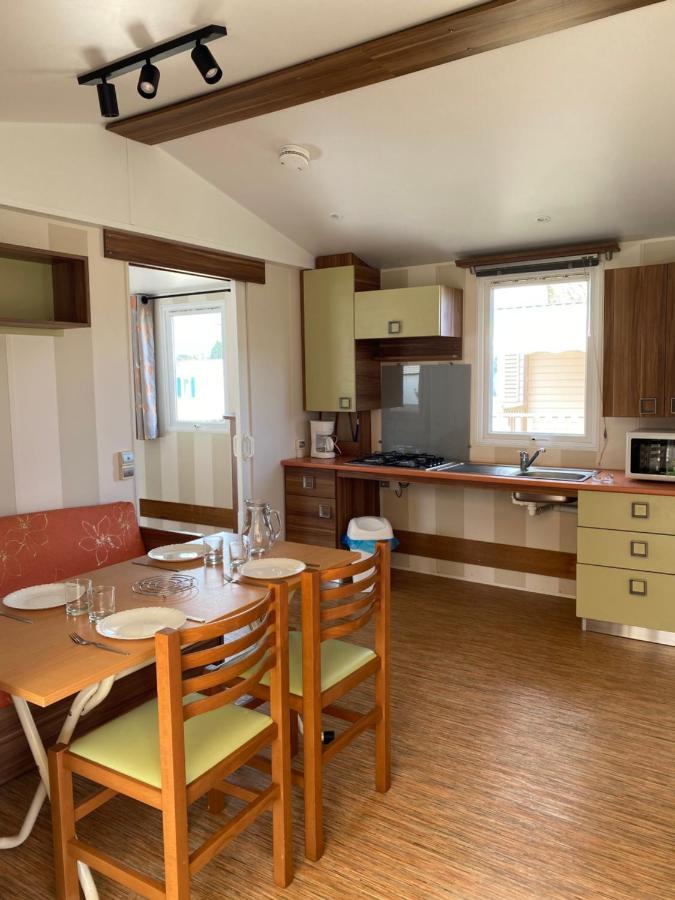 Camping De Contrexeville Bagian luar foto