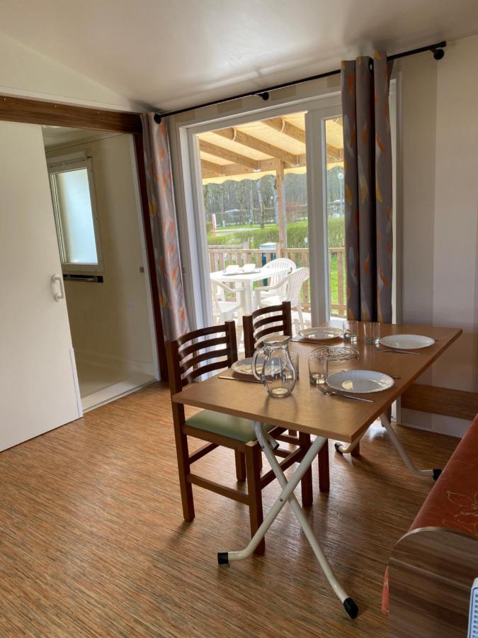 Camping De Contrexeville Bagian luar foto