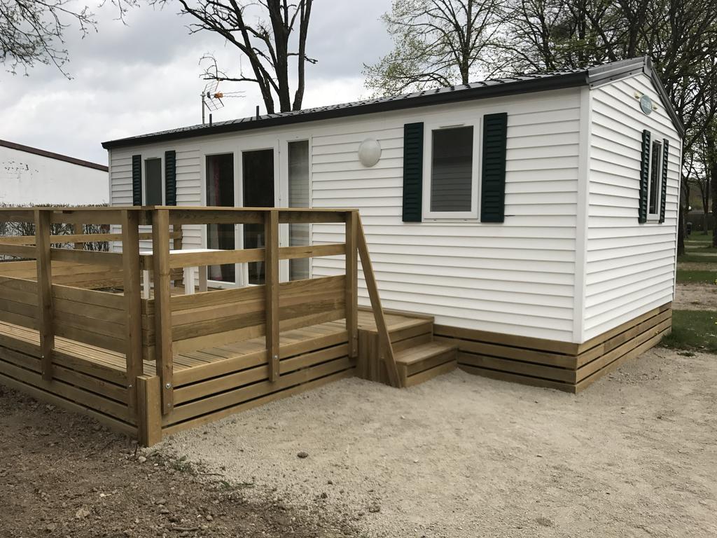 Camping De Contrexeville Bagian luar foto