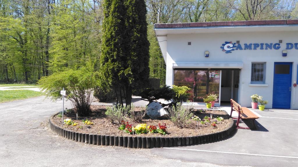 Camping De Contrexeville Bagian luar foto