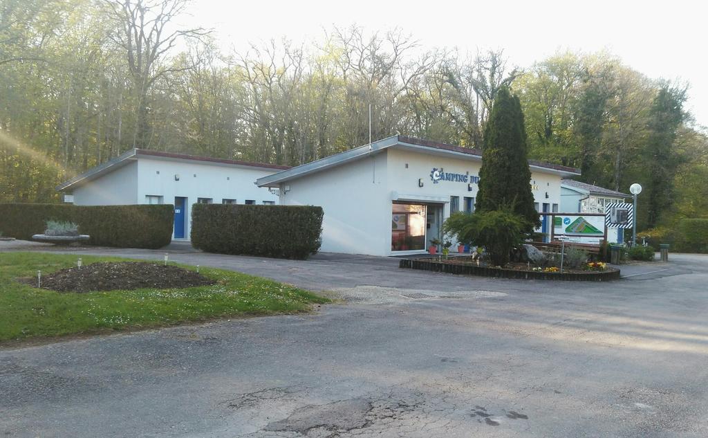 Camping De Contrexeville Bagian luar foto