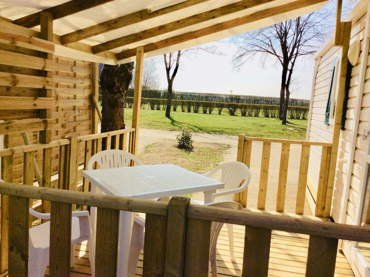 Camping De Contrexeville Bagian luar foto