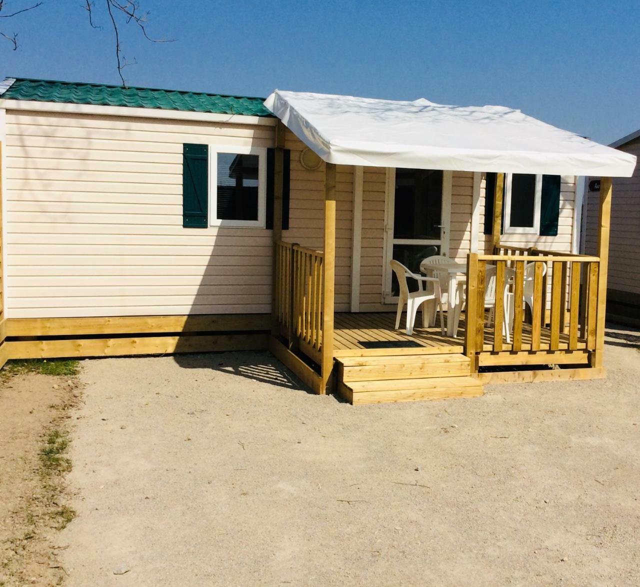 Camping De Contrexeville Bagian luar foto