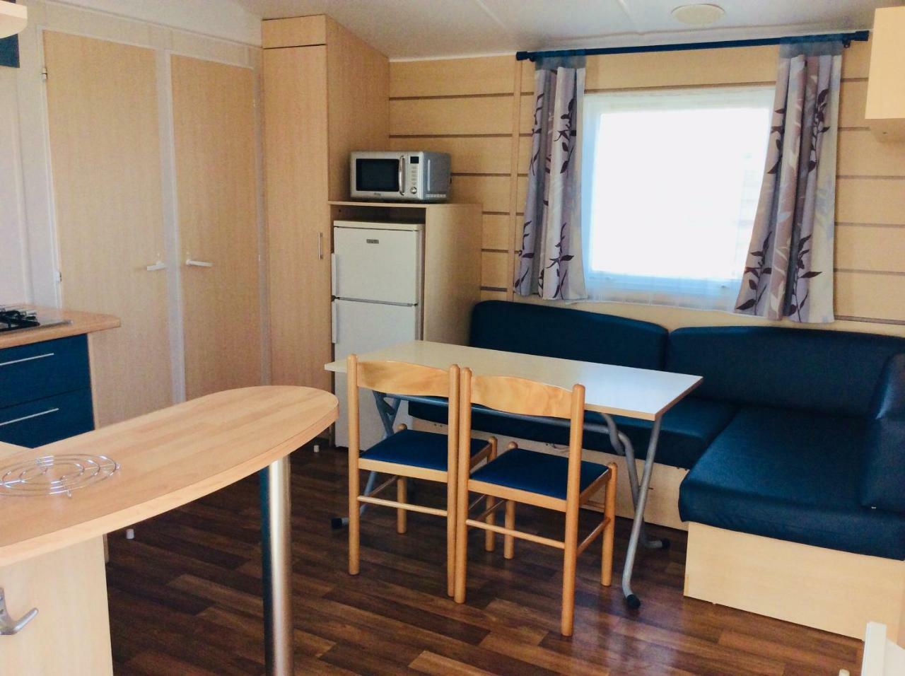 Camping De Contrexeville Bagian luar foto