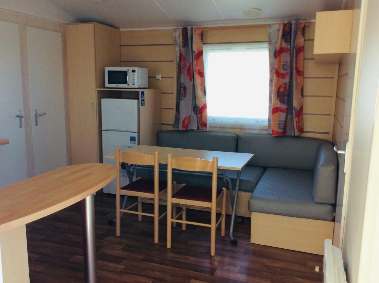 Camping De Contrexeville Bagian luar foto