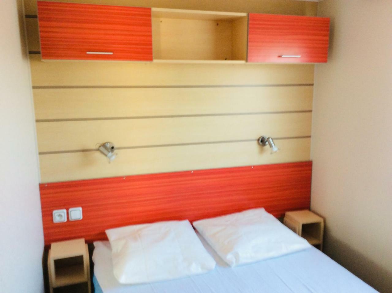 Camping De Contrexeville Bagian luar foto
